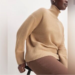Everlane cashmere sweater